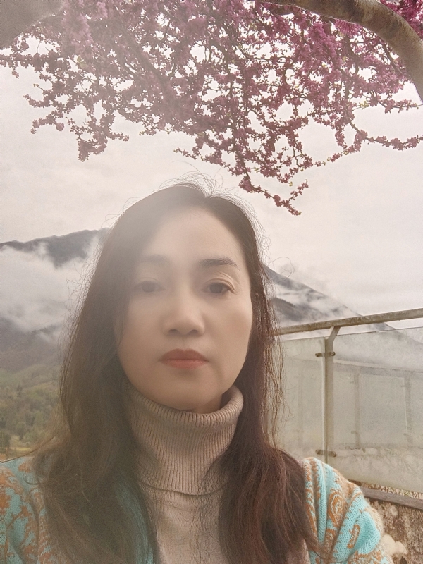 悠然磬歆的第二张照片--都江堰红颜知己交友网